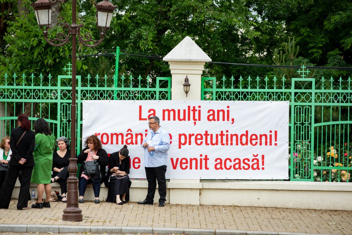 Rugăciune şi recunoştinţă pe Dealul Patriarhiei 256125