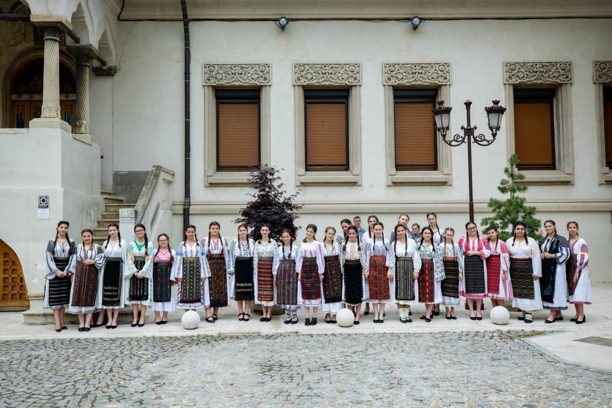 Rugăciune şi recunoştinţă pe Dealul Patriarhiei 256130