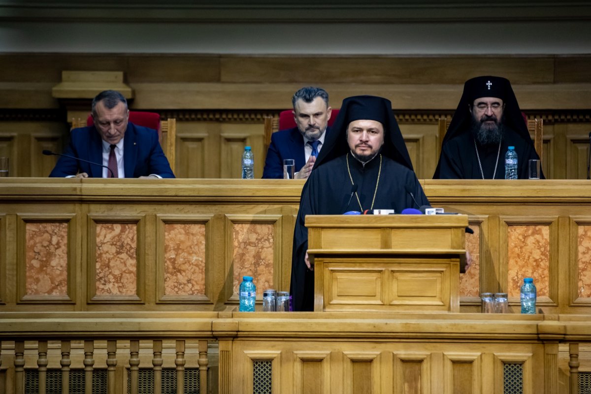 Rugăciune şi recunoştinţă pe Dealul Patriarhiei 256146