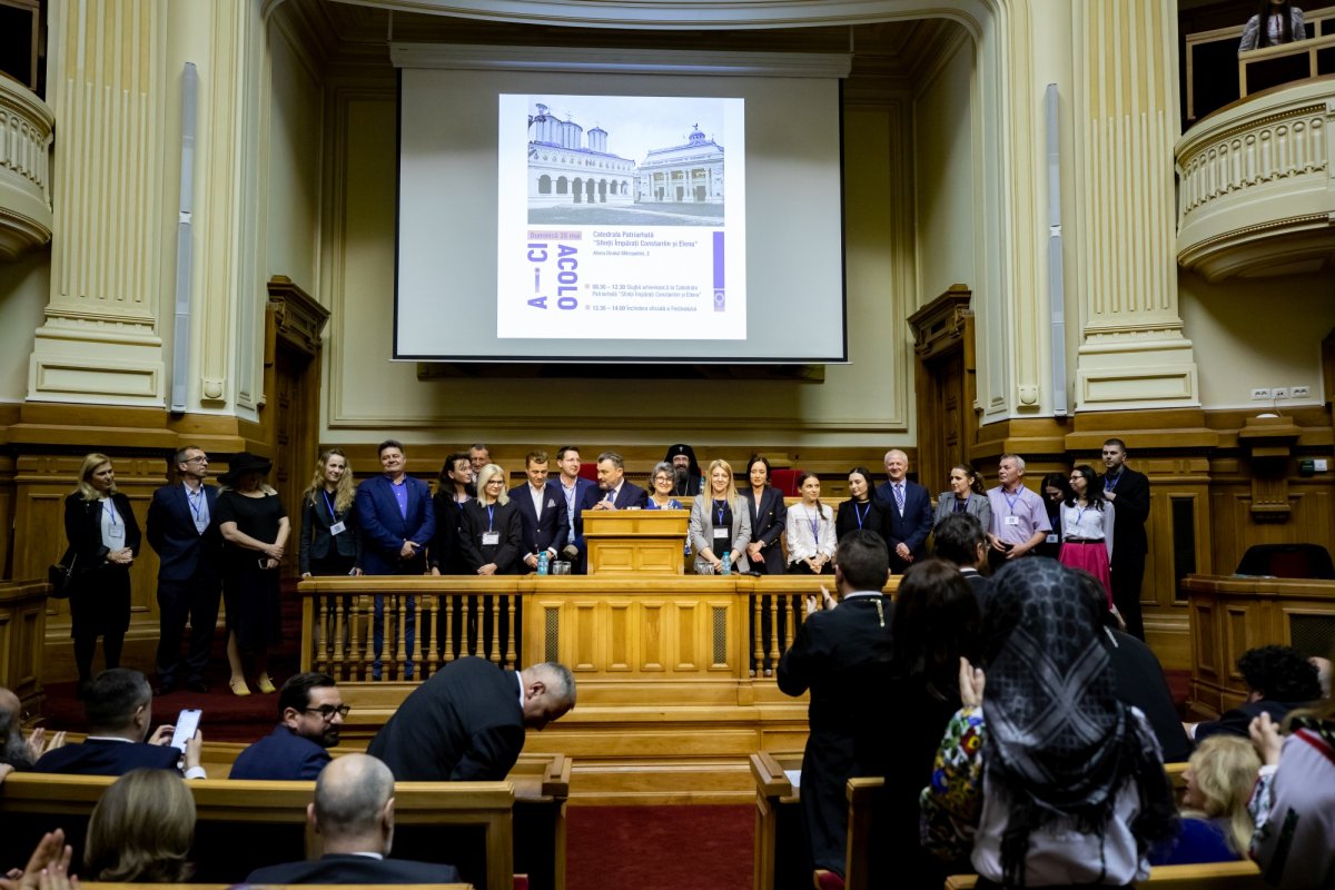 Rugăciune şi recunoştinţă pe Dealul Patriarhiei 256151