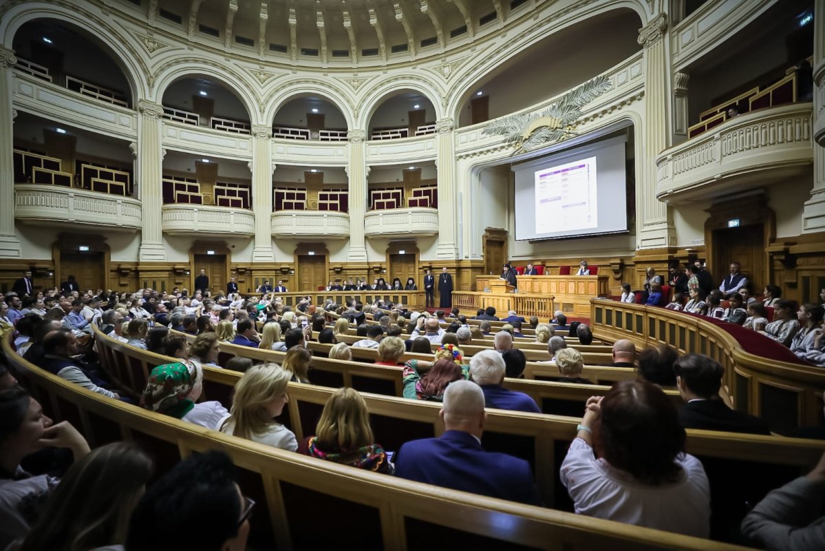 Ziua Românilor de Pretutindeni - Festivalul „AICI - ACOLO” 255838