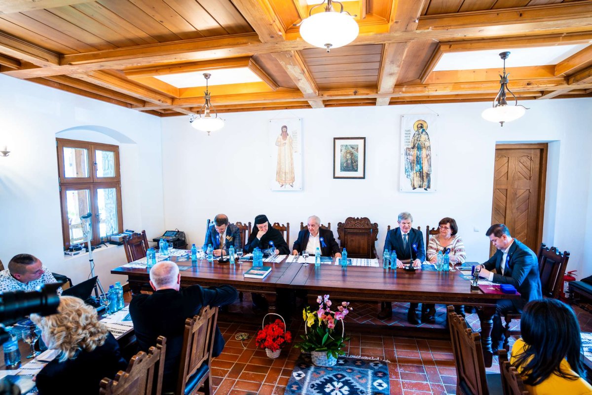 Simpozionul „Voroneț - 535 ani de la zidire” 256253