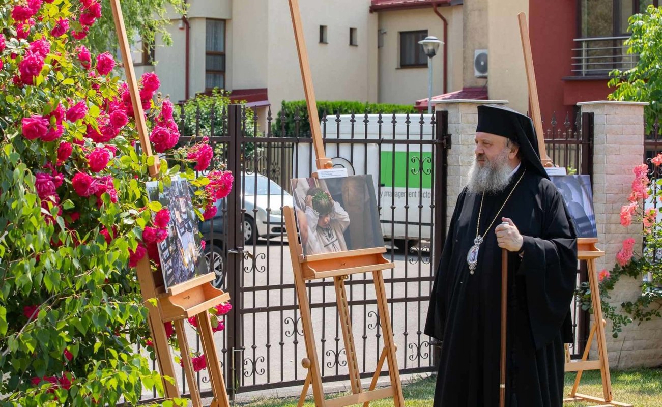 15 ani de misiune în imagini - Parohia Brâncuși 256336