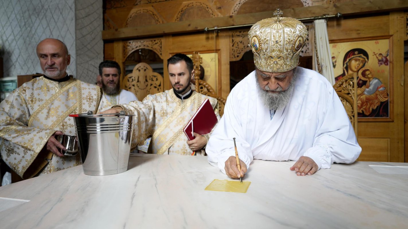 Sfințire de biserică la Daia, județul Sibiu 256380