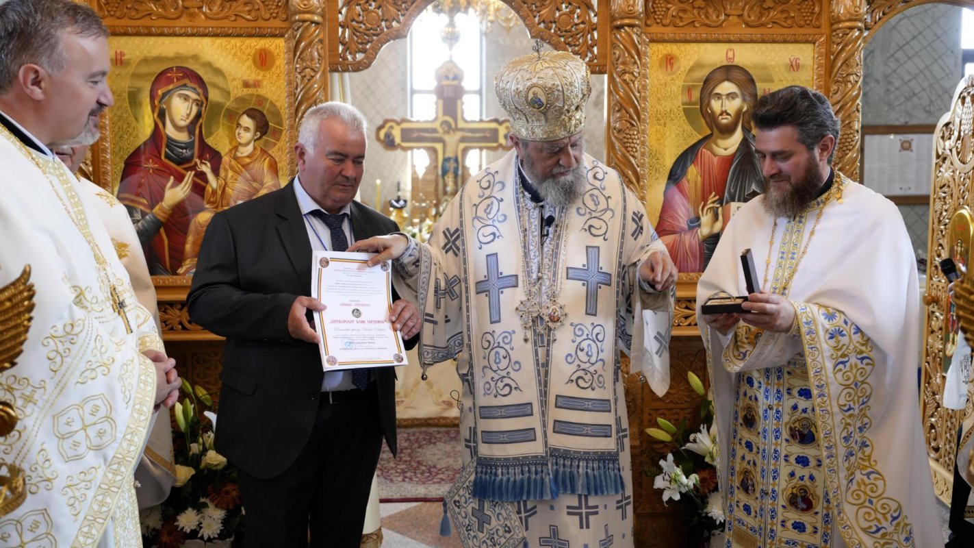 Sfințire de biserică la Daia, județul Sibiu 256388