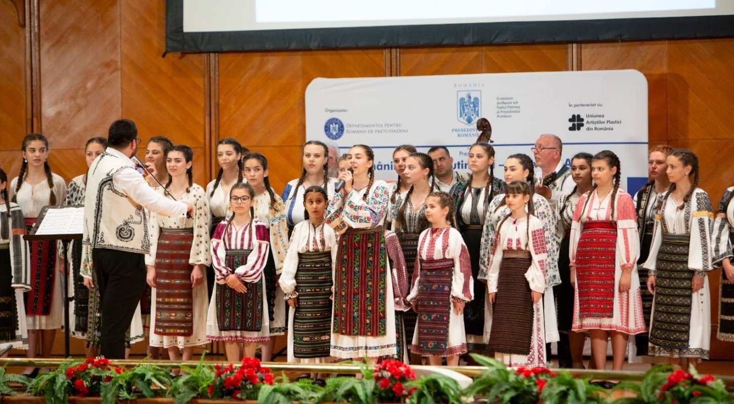 Evenimente de Ziua Românilor de Pretutindeni  256588