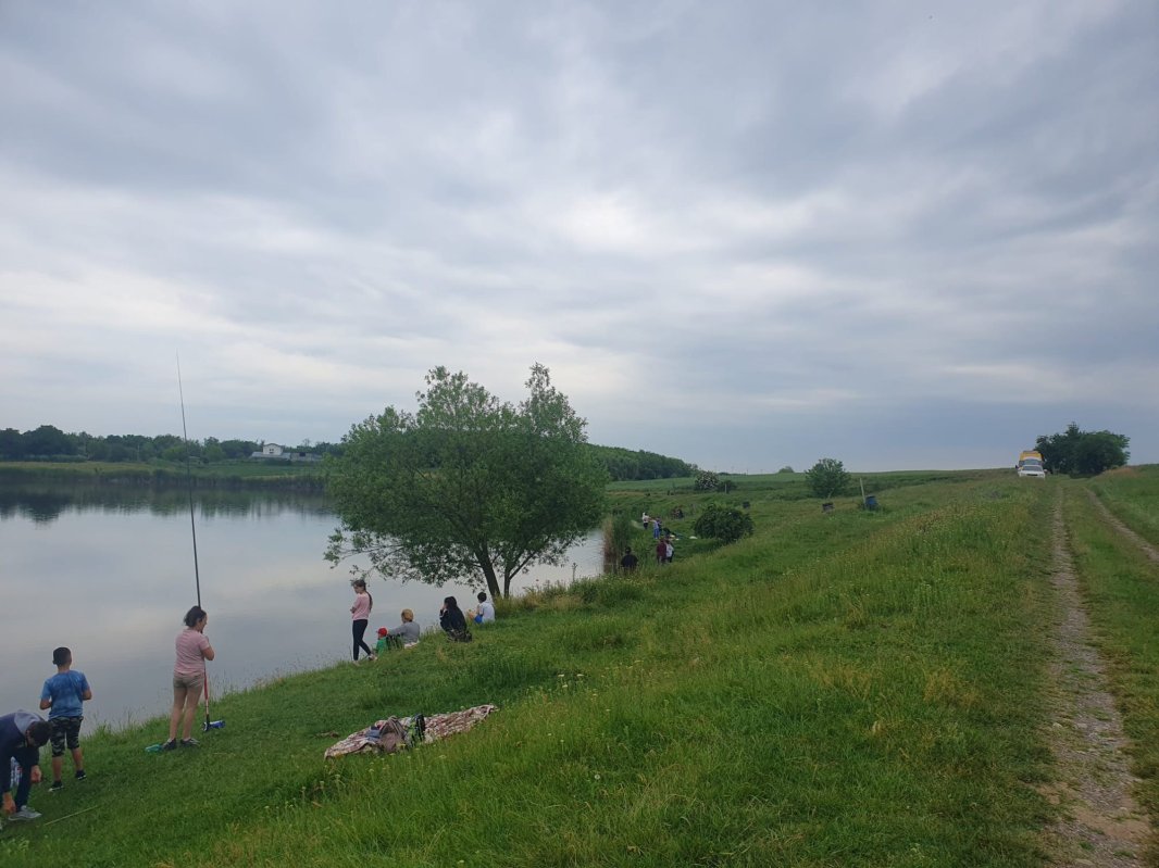 Concurs de pescuit organizat de trei parohii din Protopopiatul Urziceni 256836