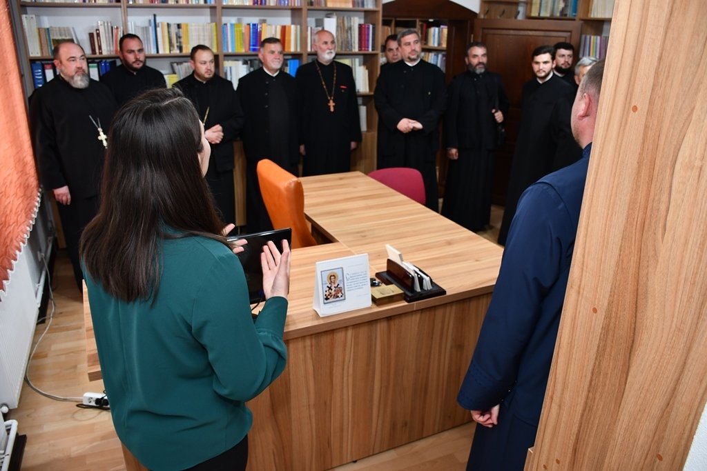 Întrunire la Caransebeș, în cadrul programului „Slujire și iconomie” 256778