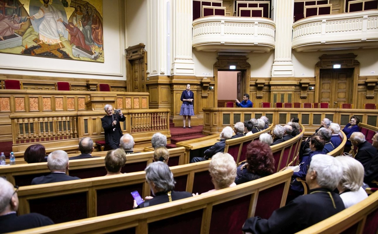 Patriarhul României s-a întâlnit cu foștii colegi teologi de la Sibiu 257591