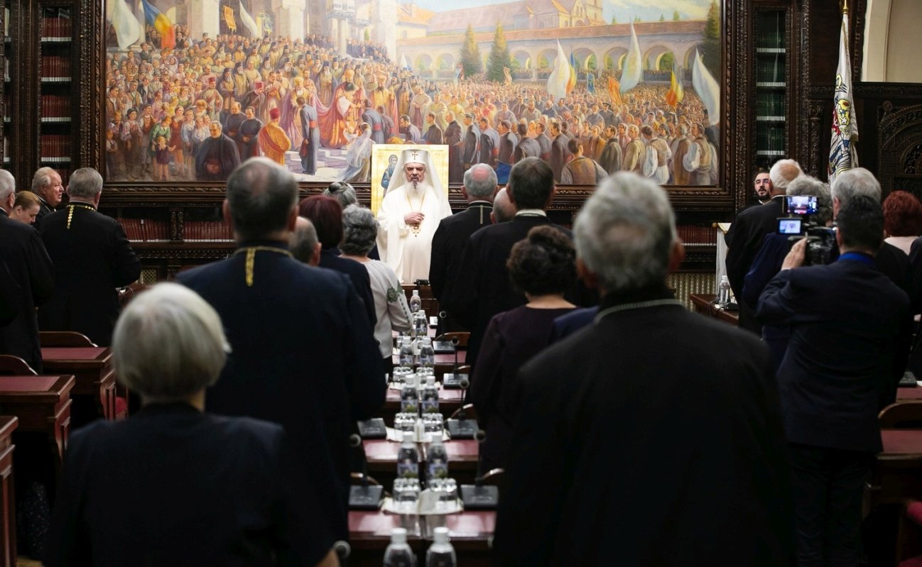 Patriarhul României s-a întâlnit cu foștii colegi teologi de la Sibiu 257608