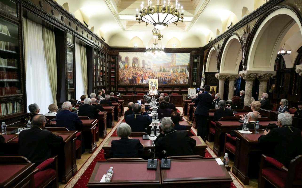 Patriarhul României s-a întâlnit cu foștii colegi teologi de la Sibiu 257610