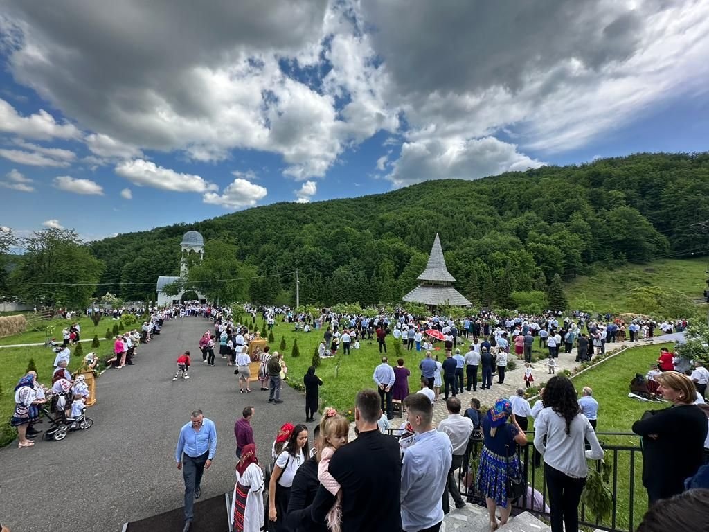 Sărbătoarea Sfintei Treimi în Maramureş 257566