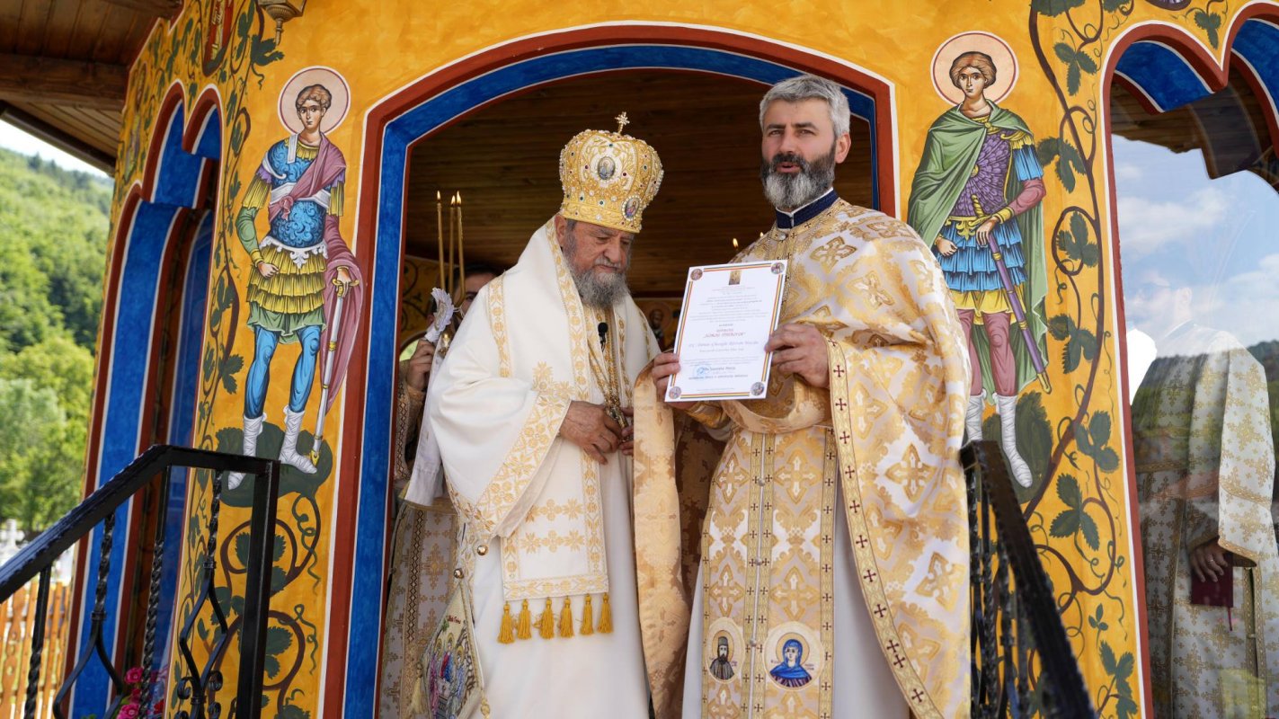 Binecuvântare pentru credincioșii din Teliu‑Vale, județul Brașov 258258