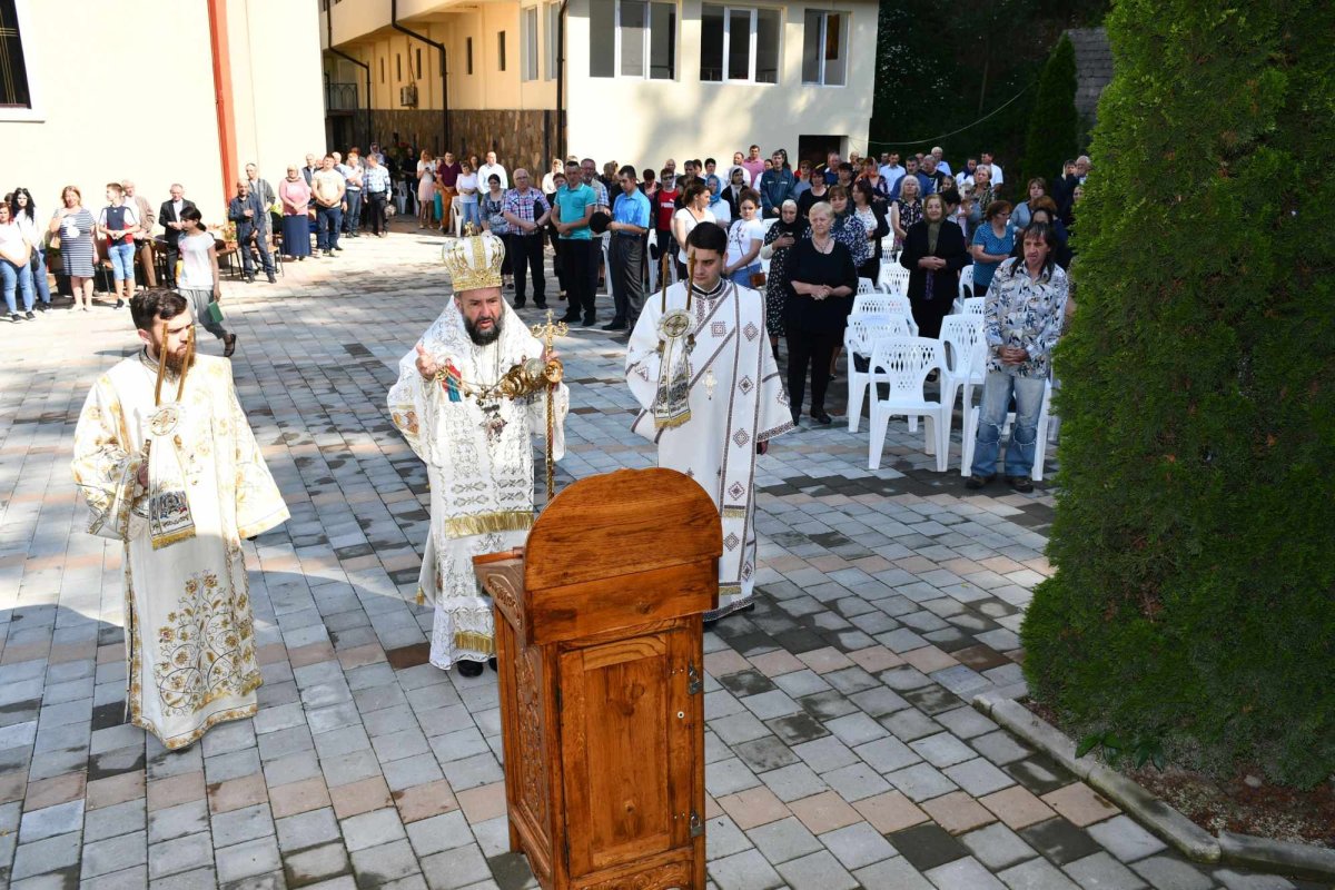 Hramul Mănăstirii Piatra Scrisă din județul Caraș‑Severin  258306