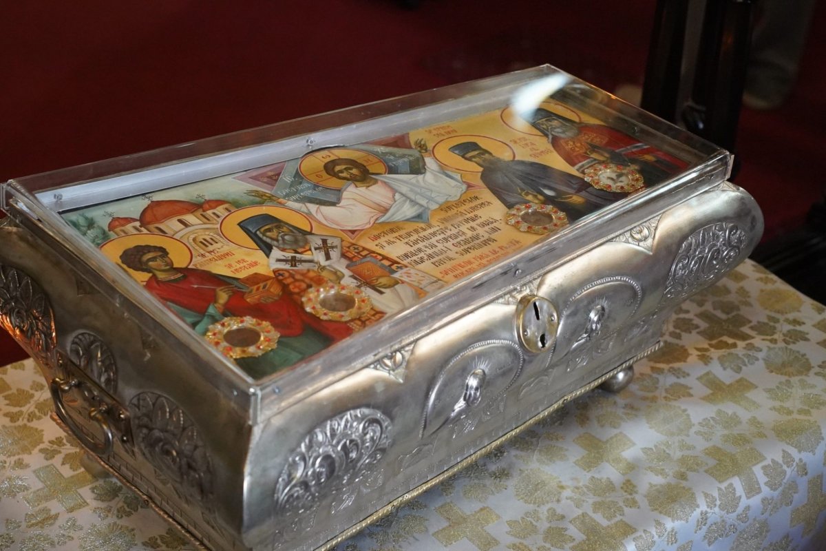 Rugăciune şi filantropie în prima duminică după Rusalii la Galați  258279