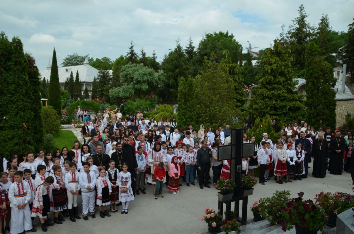 Întâlnirea tinerilor ortodocși bihoreni 258527