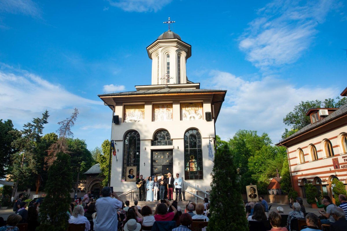 Omagiu poetului național la Parohia Mărcuța din Capitală 258654