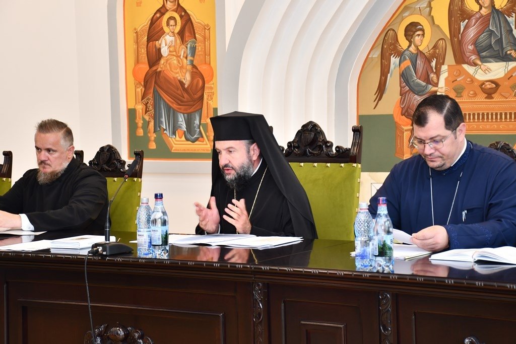 Întrunire din cadrul programului „Slujire și iconomie” la Caransebeș  258703