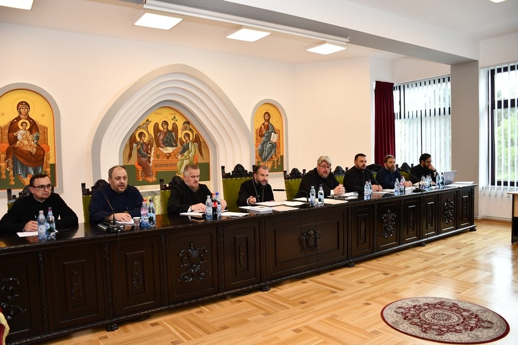 Întrunire din cadrul programului „Slujire și iconomie” la Caransebeș  258705