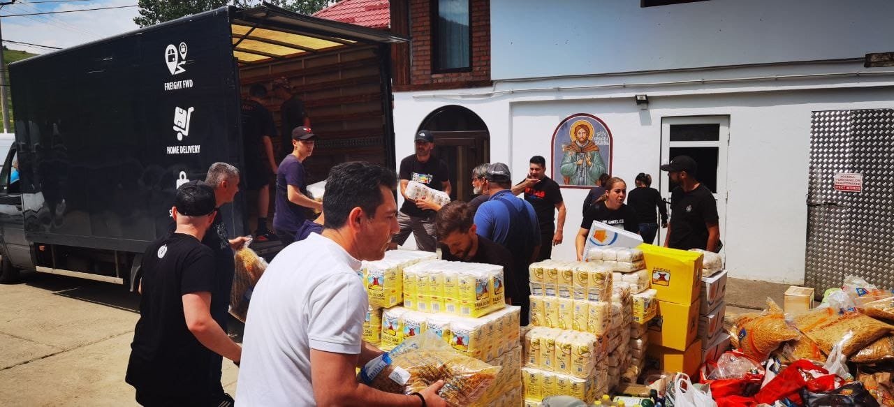 Ajutor de la o parohie bucureşteană pentru centrul de la Valea Plopului 258775