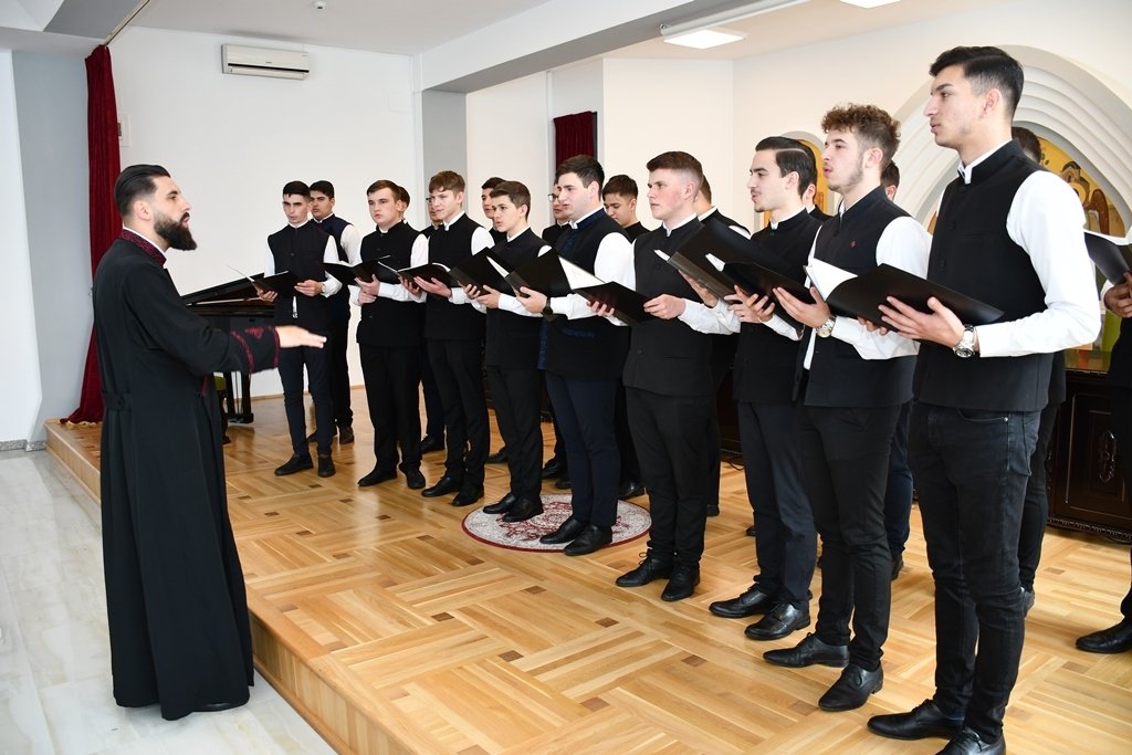 Final de an școlar la Seminarul Teologic din Caransebeș 258772