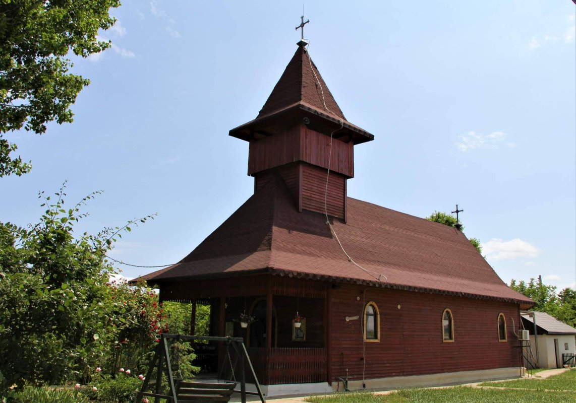 Cei sfințiți prin botezul sângelui „trebuie să fie modelele noastre” 257989