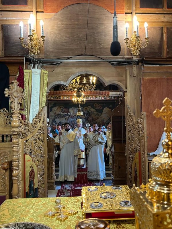 Hram la mănăstirea bucureșteană ctitorită de Patriarhul Teoctist 259015