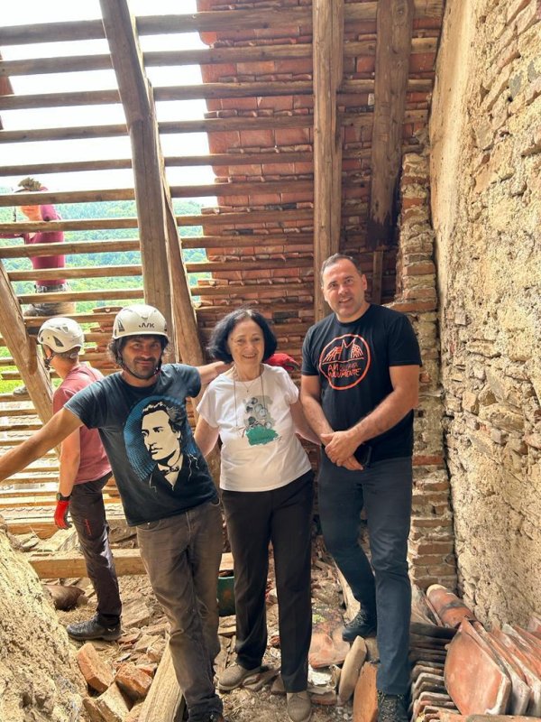 Biserica din Fântânele, județul Sibiu, reparată de Ambulanța pentru Monumente 259280