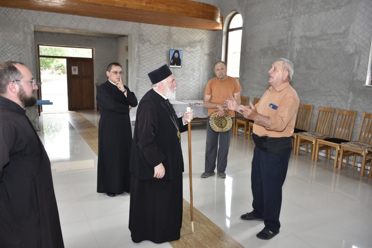 Vizite arhierești la parohii și mănăstiri din Eparhia Tulcii 259164