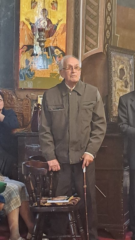 Volum omagial dedicat unui arhidiacon muzicolog din Craiova  259162