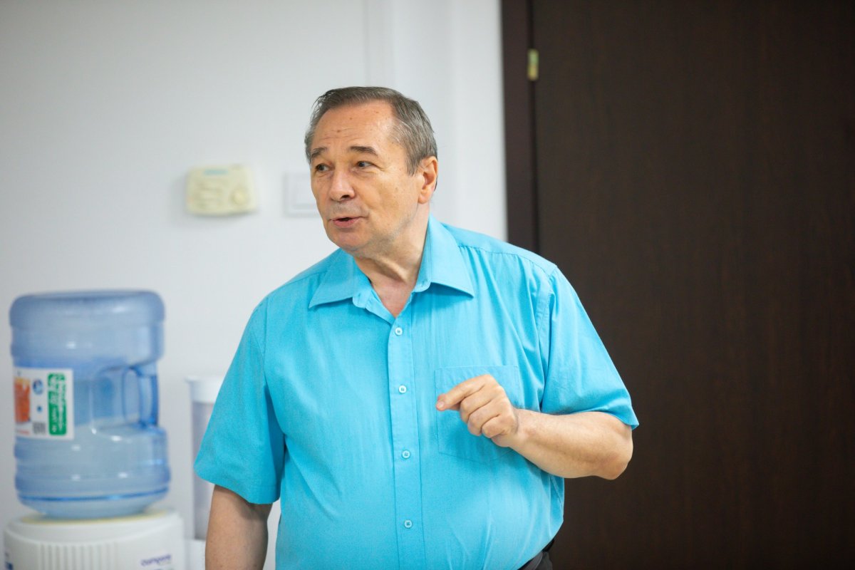 A început școala medicală de vară organizată de Fundația „Bucuria ajutorului” 259376