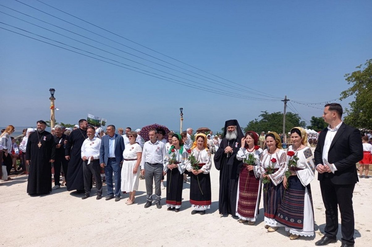 Distincție pentru surorile Osoianu din partea Episcopiei de Bălți 259429