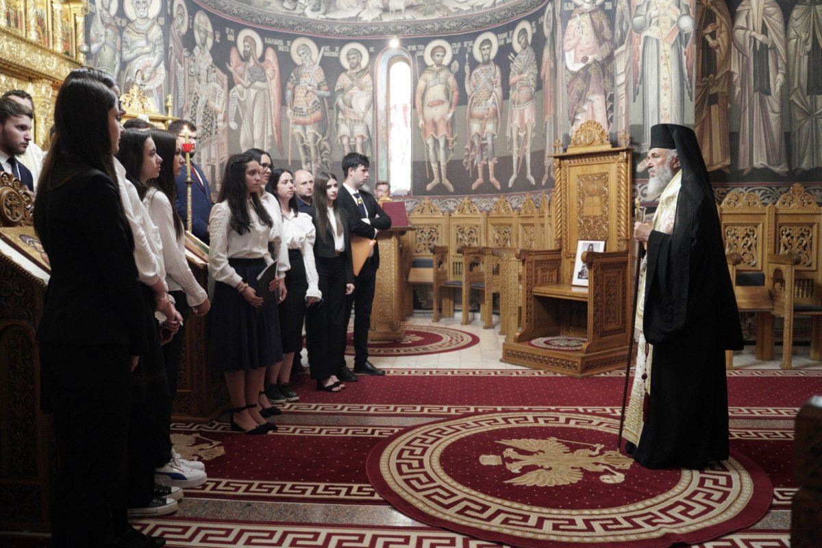 Susținerea examenului de atestat la Seminarul Teologic din Galați 259441