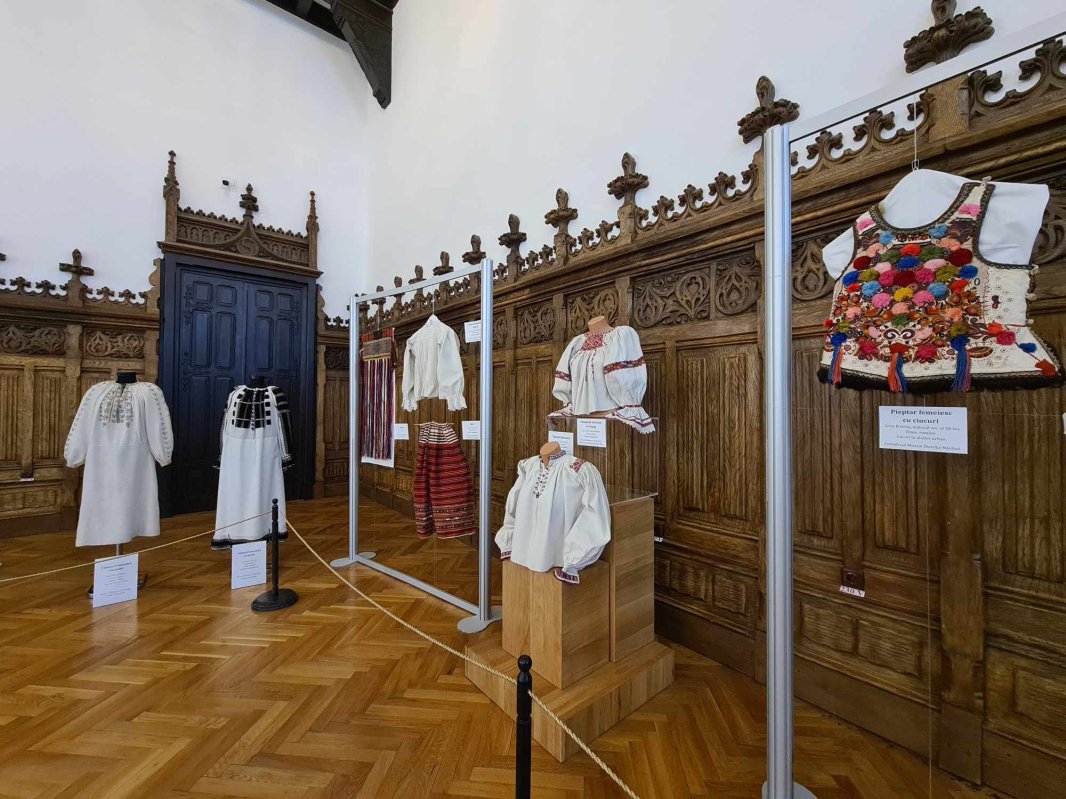 Poveștile nemuritoare ale straielor românești 259517