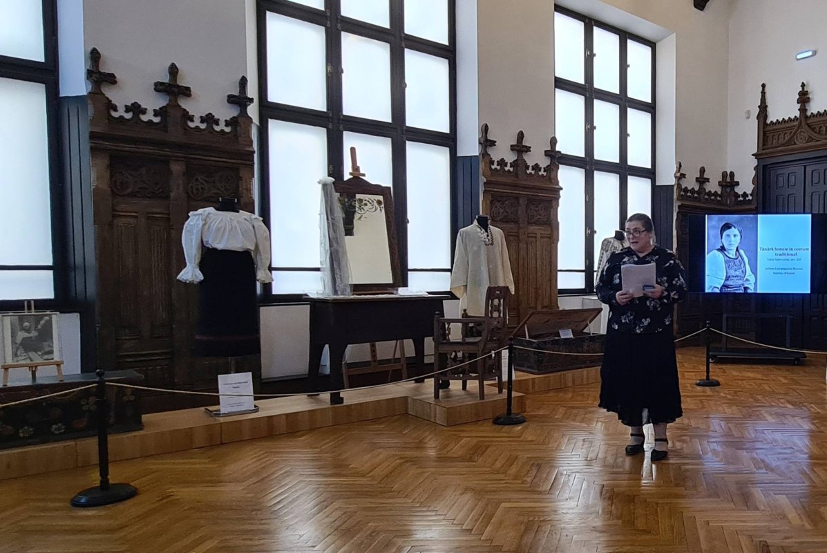 Poveștile nemuritoare ale straielor românești 259518