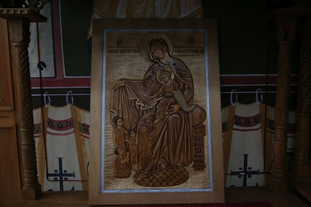 Dumbrava, sursă de iubire şi energie pentru sute de copii şi vârstnici 259324