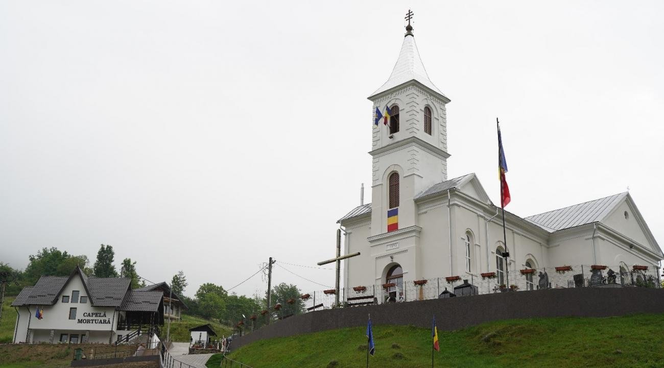 Resfințirea bisericii din Parohia Vadu Moților, judeţul Alba 259875