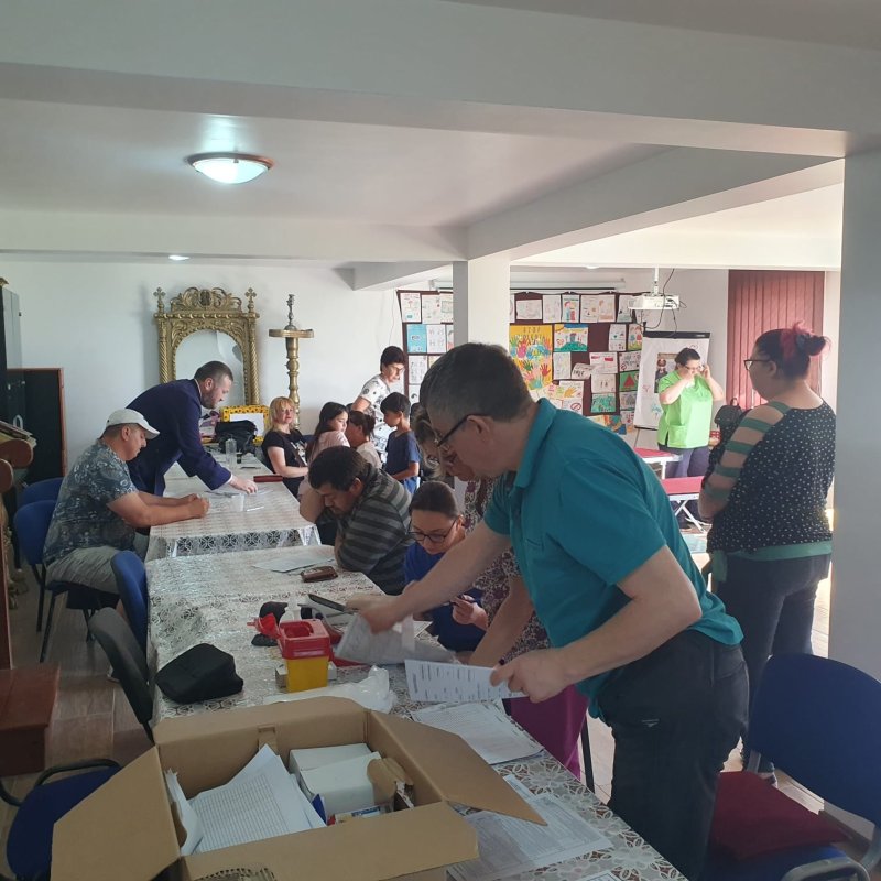 Campanie de donare de sânge la Parohia Fierbinți Târg 260106