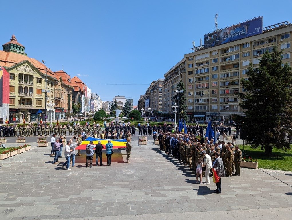 Drapelul național a fost binecuvântat de Mitropolitul Banatului 260129