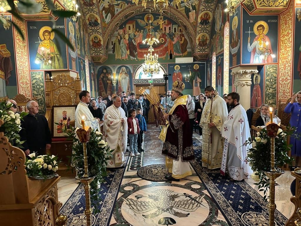 Bătrânii „tineri” din satul giurgiuvean Ghionea 260116