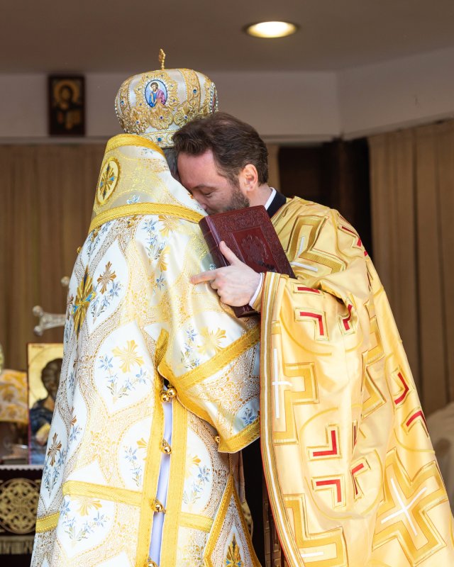 Corifeii Apostolilor, sărbătoriți la Mănăstirea Radu Vodă din București 260277