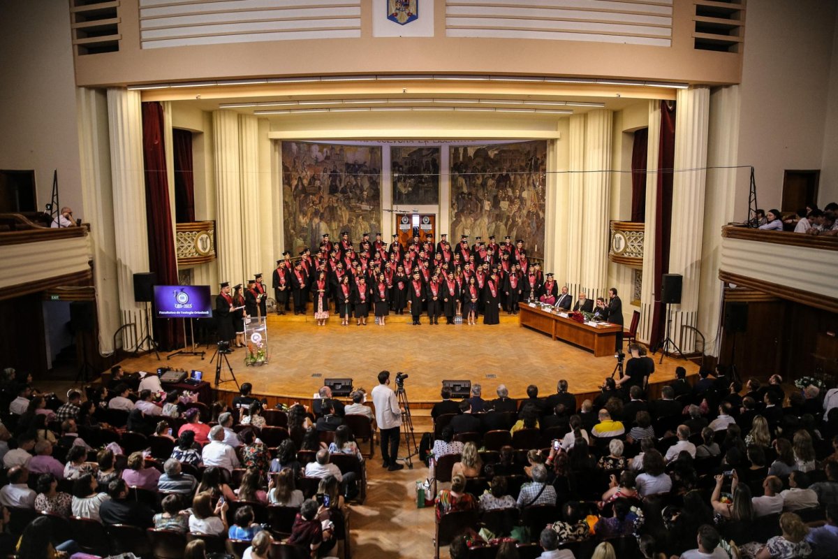 Festivitatea de absolvire la Facultatea de Teologie Ortodoxă din Cluj-Napoca 260159