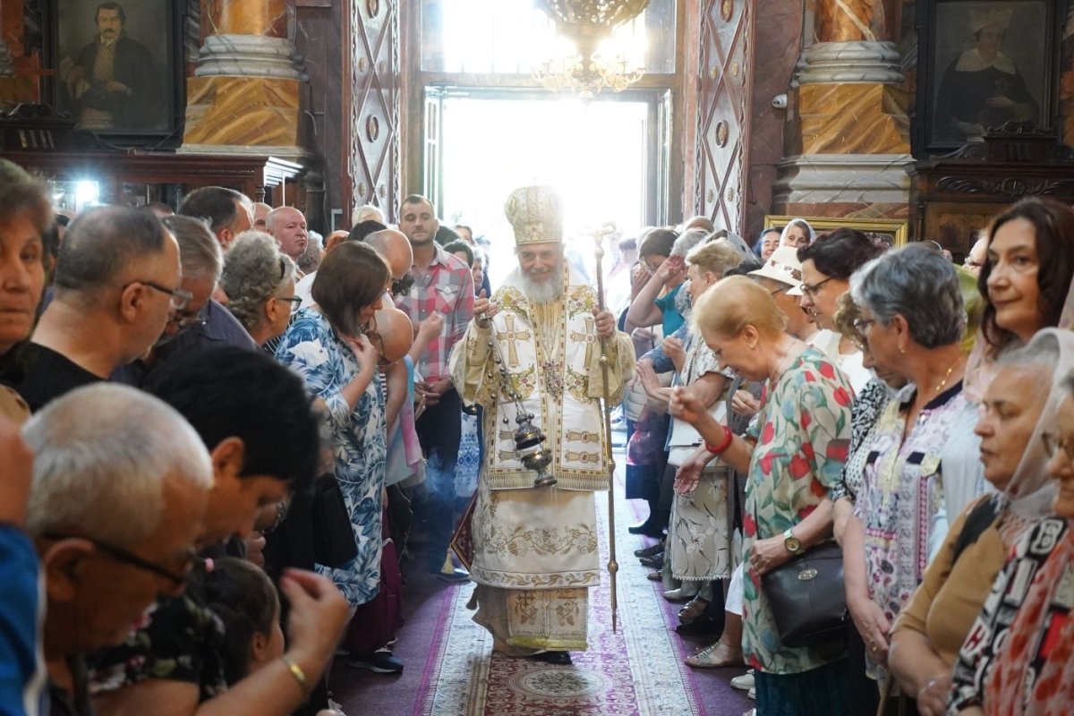 Praznicul Sfinților Petru și Pavel în eparhii din Muntenia și Dobrogea 260353