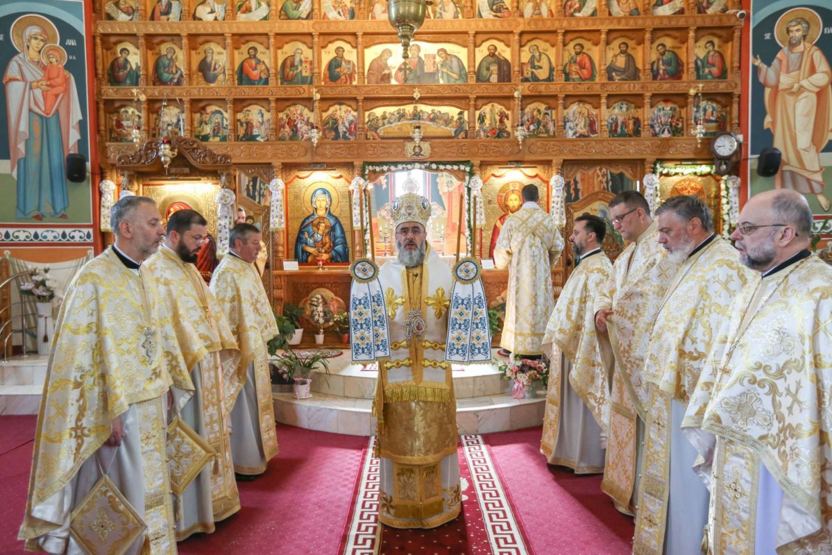 Hramul Parohiei „Sfântul Voievod Ștefan cel Mare” din Focșani 260485