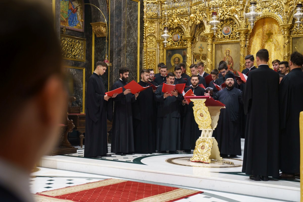 „Ne angajăm în psalmodie ca într-o călătorie a Revelației” 260403