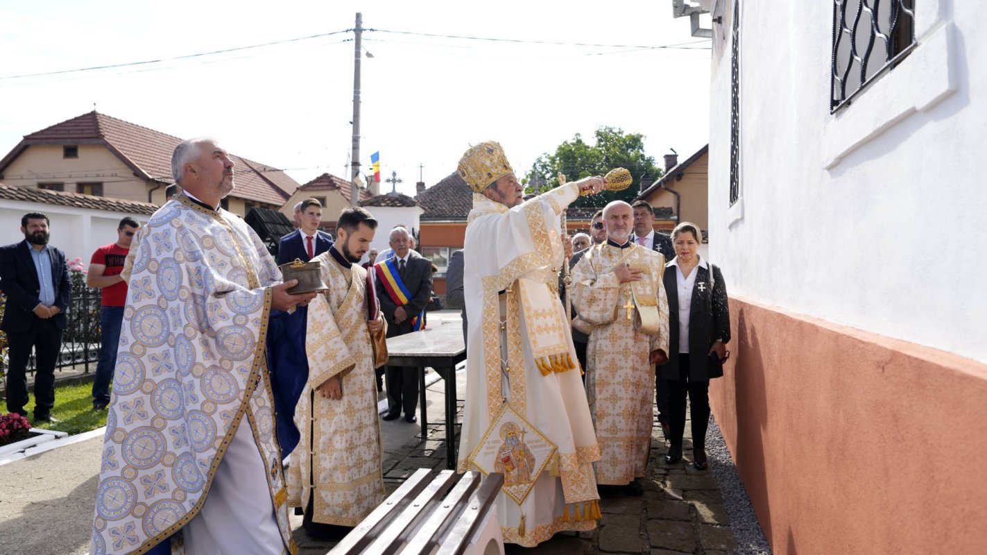 Sfințiri în Parohia Hălchiu, județul Brașov 260441