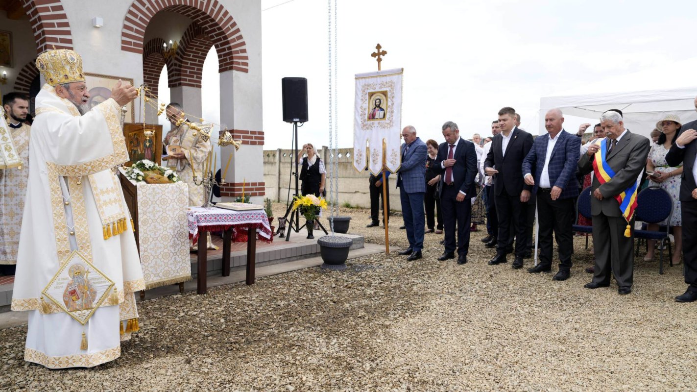 Sfințiri în Parohia Hălchiu, județul Brașov 260445