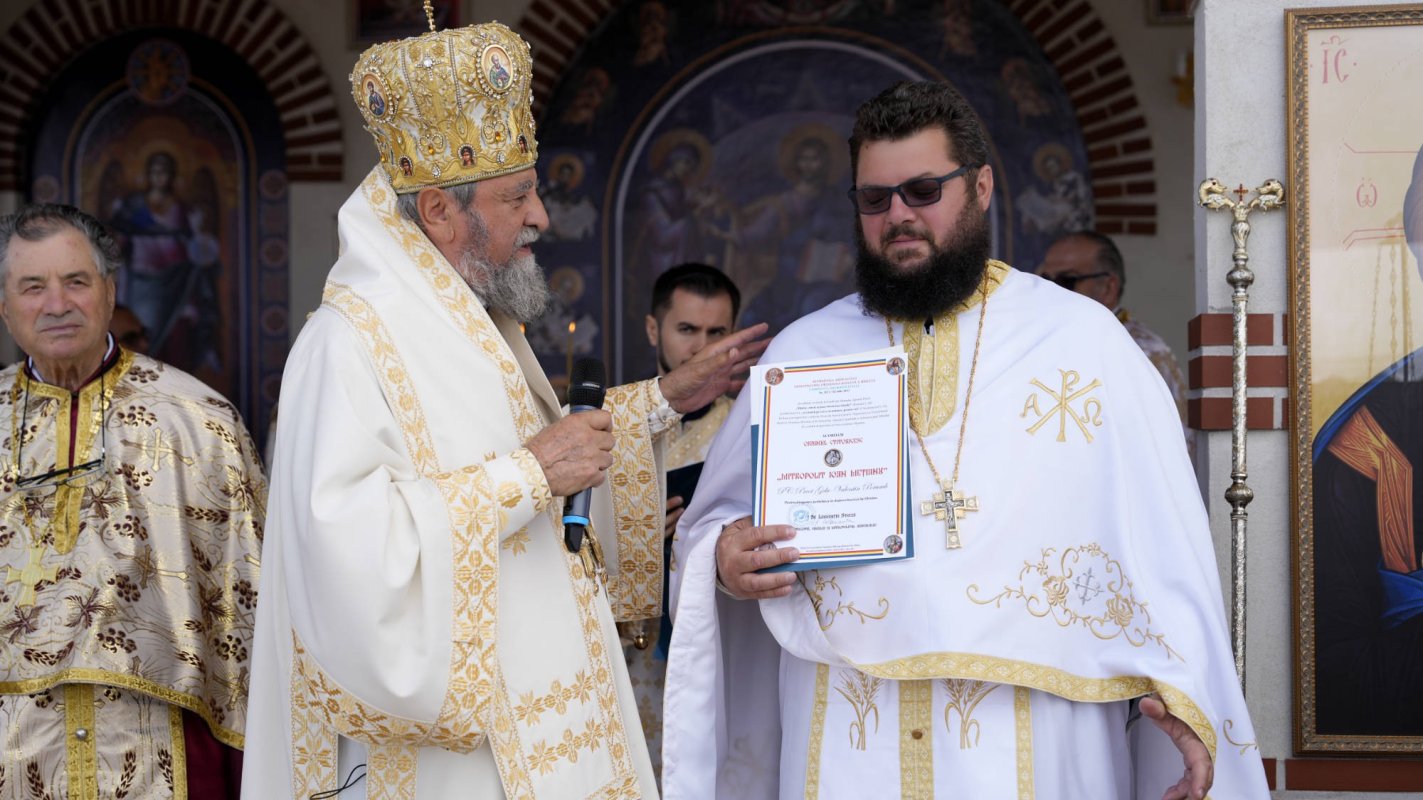 Sfințiri în Parohia Hălchiu, județul Brașov 260447