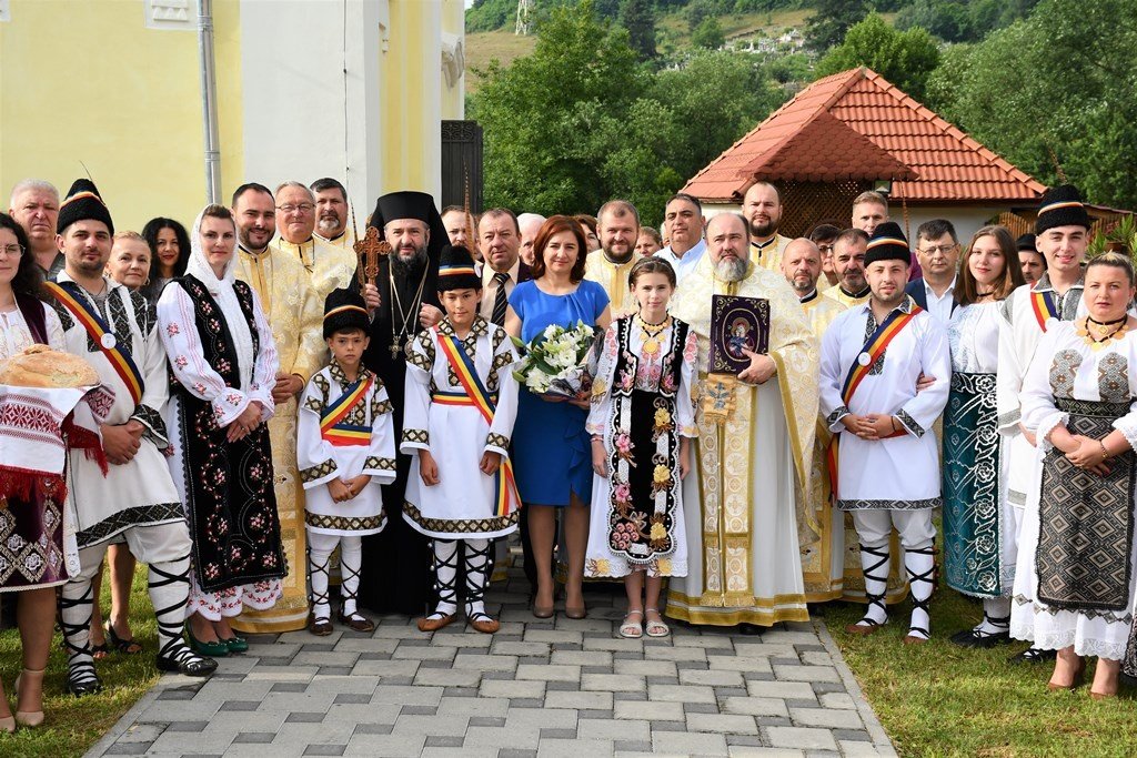 Au fost binecuvântate lucrările de renovare a Bisericii „Sfinţii Apostoli”-Câlnic din Reşiţa 260566