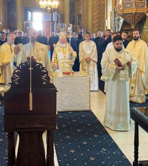 Cursuri pentru obținerea gradelor clericale în Mitropolia Munteniei și Dobrogei 260577